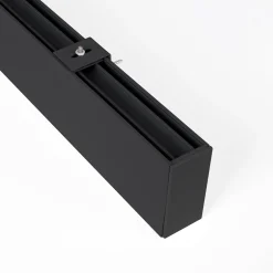 Accesorio para montaje en pared de luminaria lineal B9070