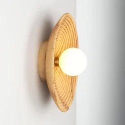 Aplique de diseño en madera