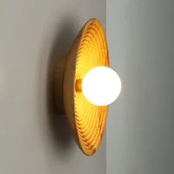 Aplique de diseño en madera