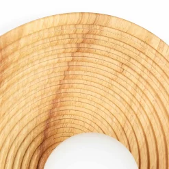 Aplique de diseño en madera