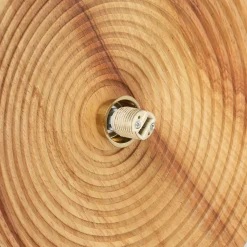 Aplique de diseño en madera