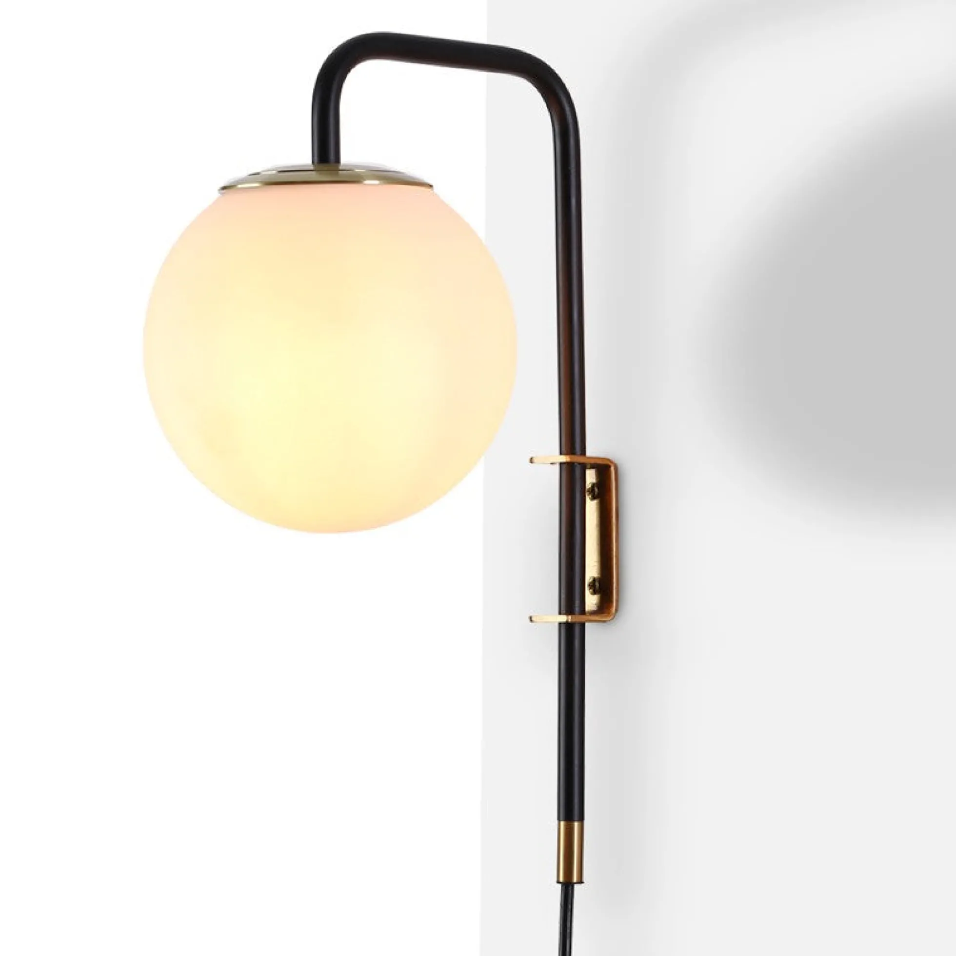 Aplique de pared bola cristal con cable y enchufe "Bilsen" - E27