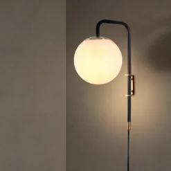 Aplique de pared bola cristal con cable y enchufe