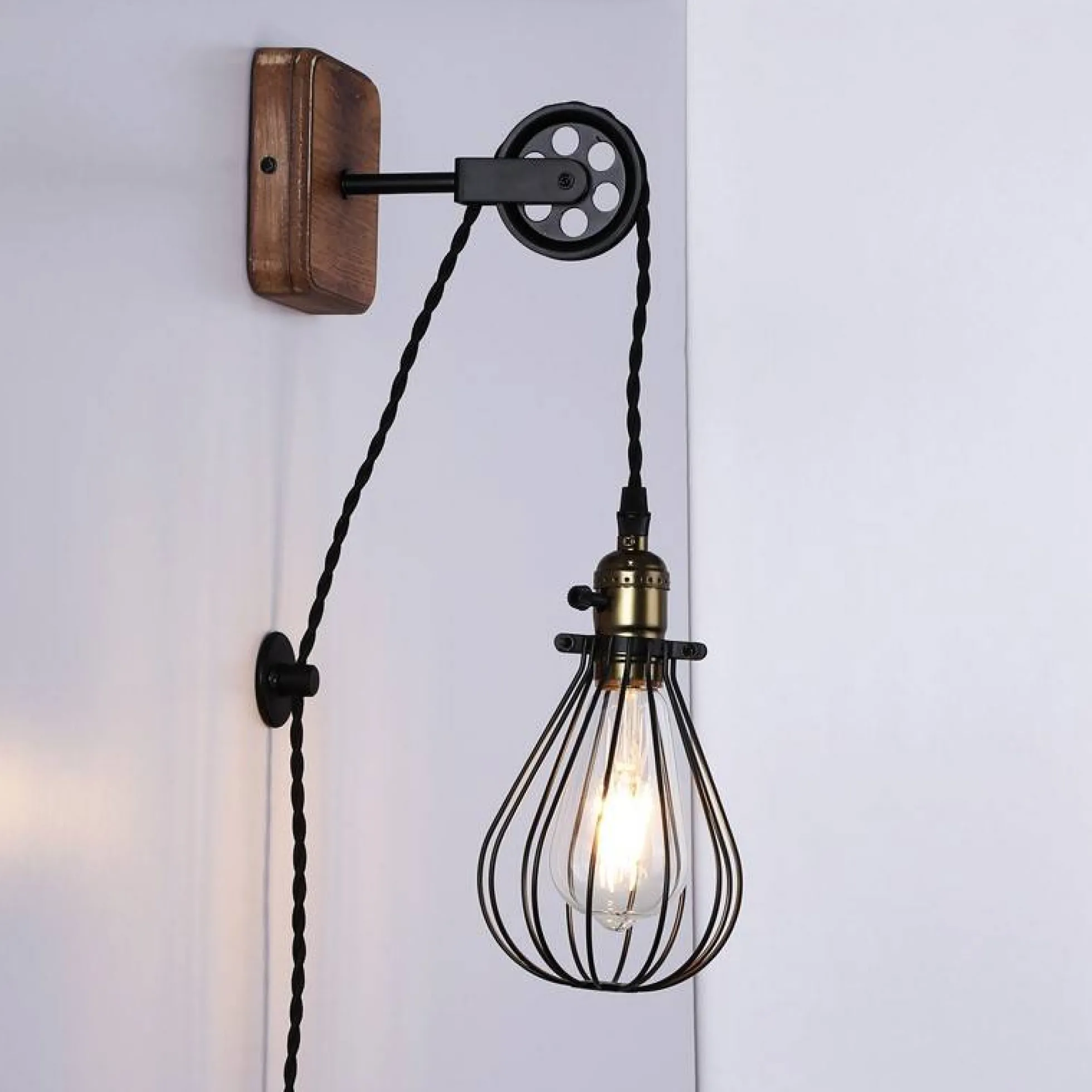 Aplique de pared colgante "PENDOL" - Con enchufe e interruptor - E27