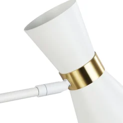 Aplique de pared con brazo articulado y enchufe