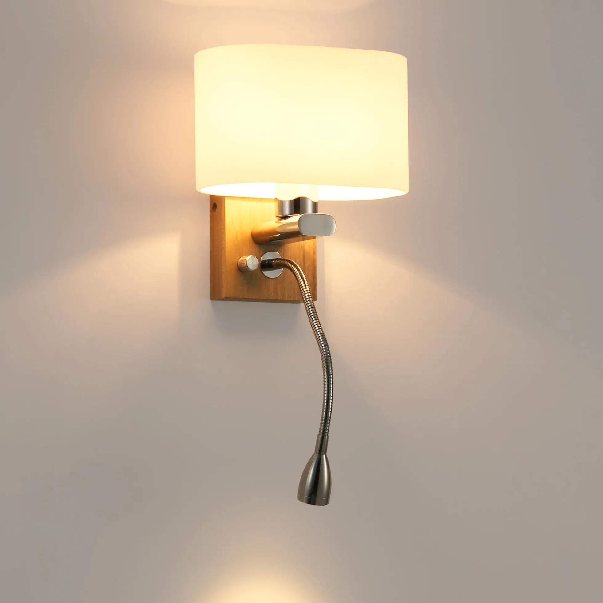 Aplique de pared con foco LED para lectura "Arti" - E27 + 3W