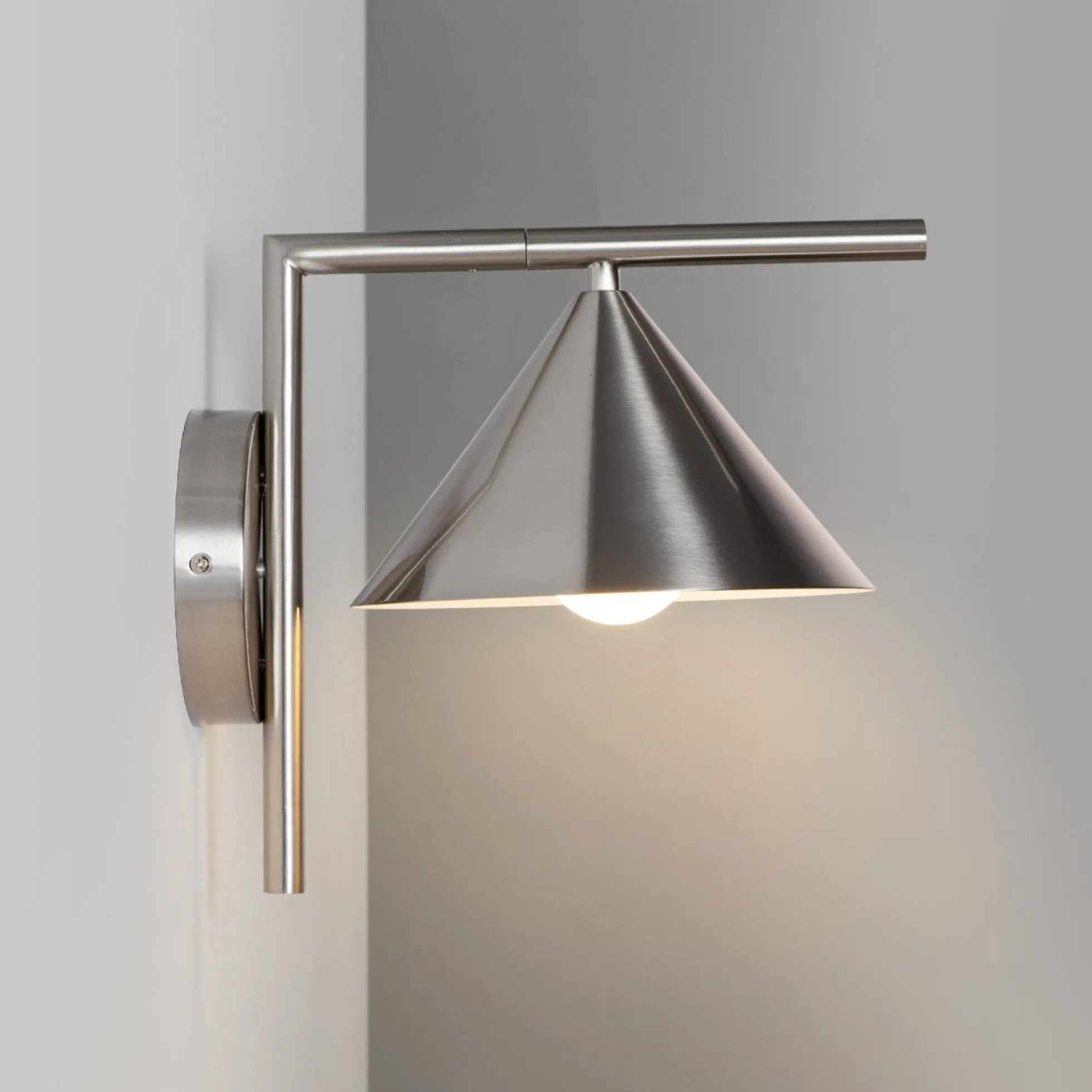 Aplique de pared de diseño "LUSSY" - E27