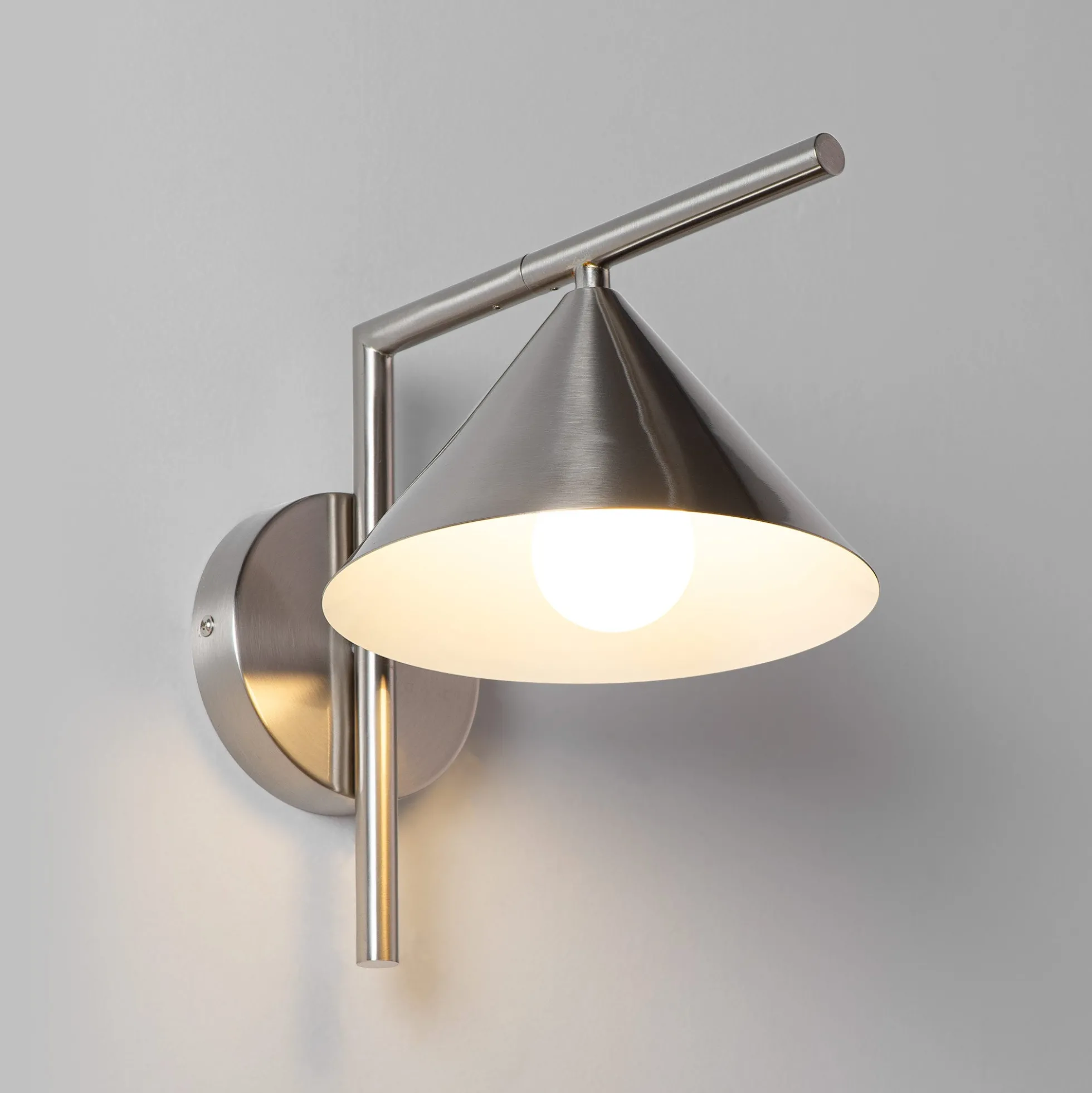 Aplique de pared de diseño "LUSSY" - E27