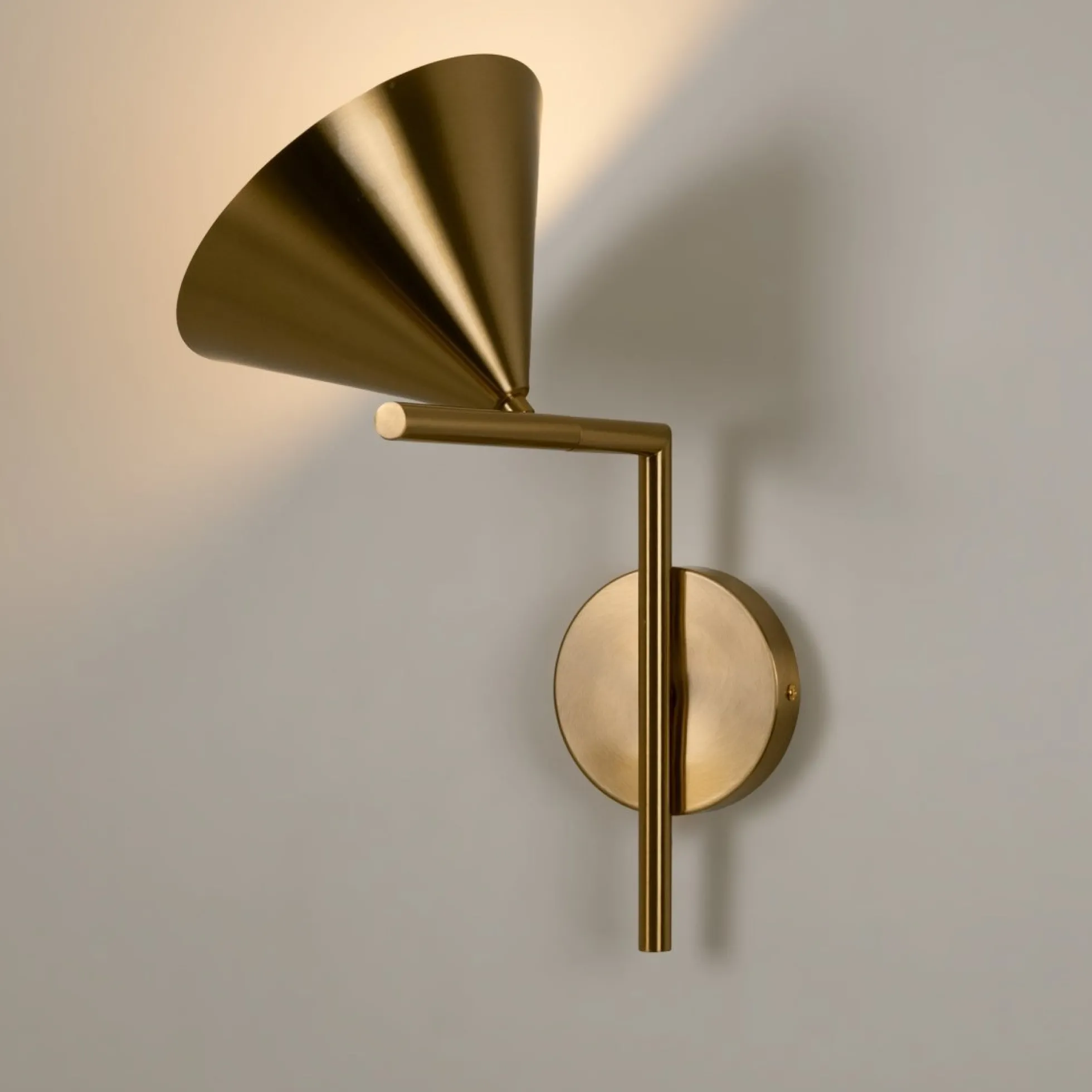 Aplique de pared de diseño "LUSSY" - E27