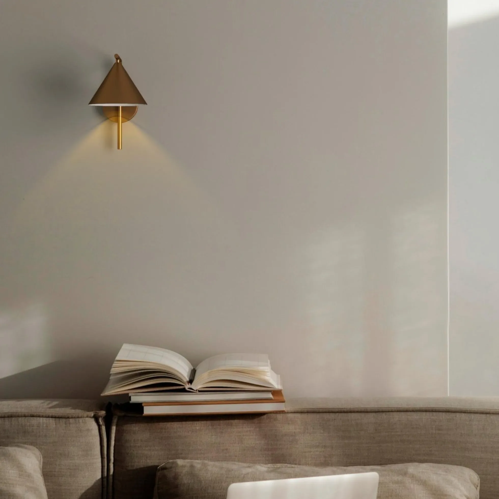 Aplique de pared de diseño "LUSSY" - E27