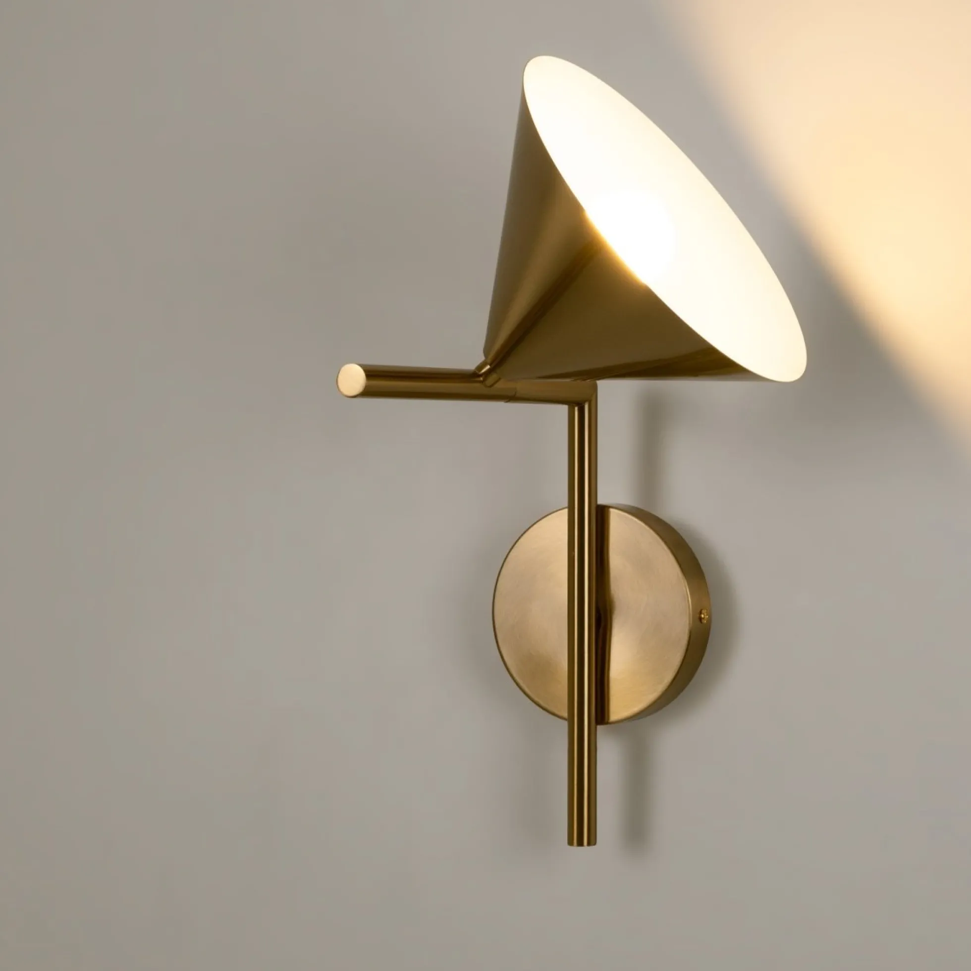 Aplique de pared de diseño "LUSSY" - E27