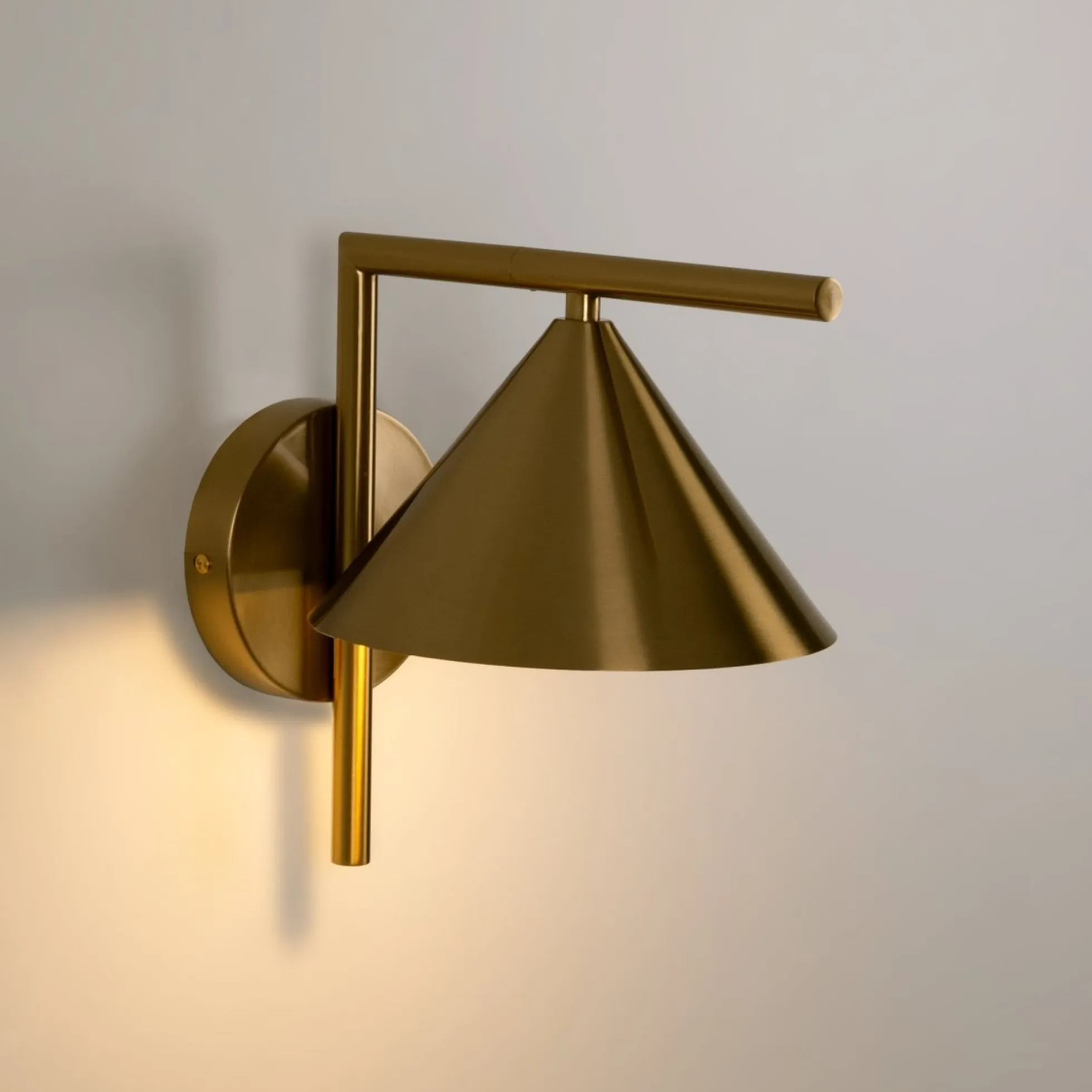 Aplique de pared de diseño "LUSSY" - E27