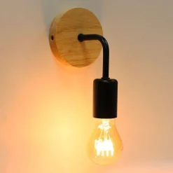 Aplique de pared de madera y metal