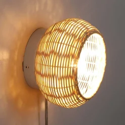 Aplique de pared de mimbre