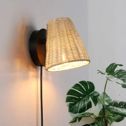 Aplique de pared de mimbre