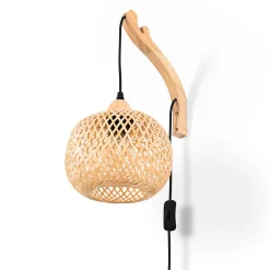 Aplique de pared de mimbre y madera