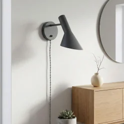 Aplique de pared diseño con cable y enchufe