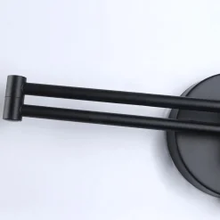 Aplique de pared extensible con enchufe