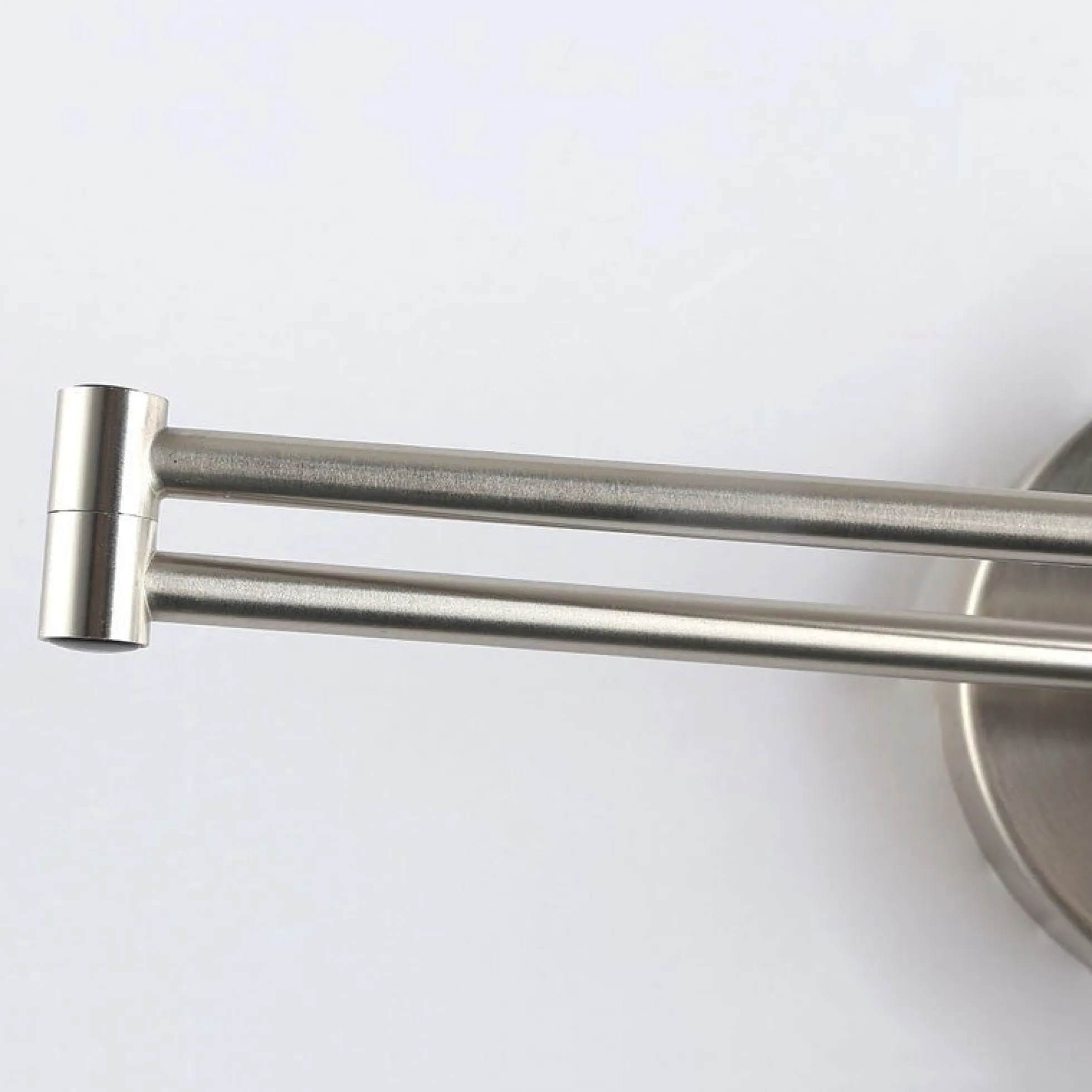 Aplique de pared extensible con enchufe "Lisa" - E27 G45
