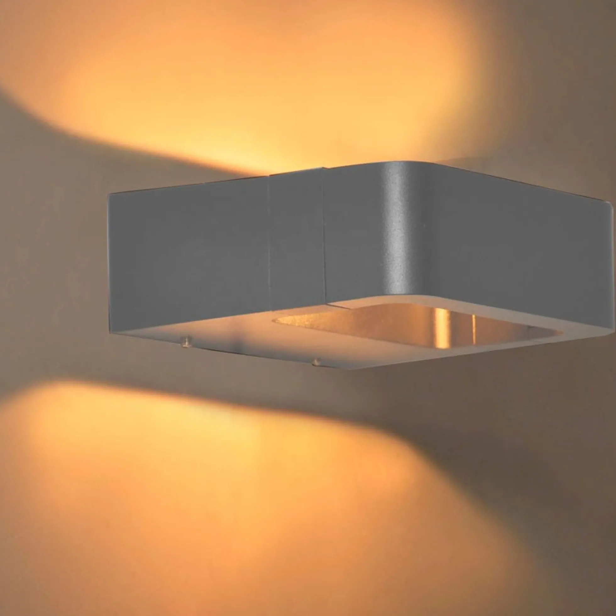 Aplique de pared exterior LED "KURRT" - 7W - IP65