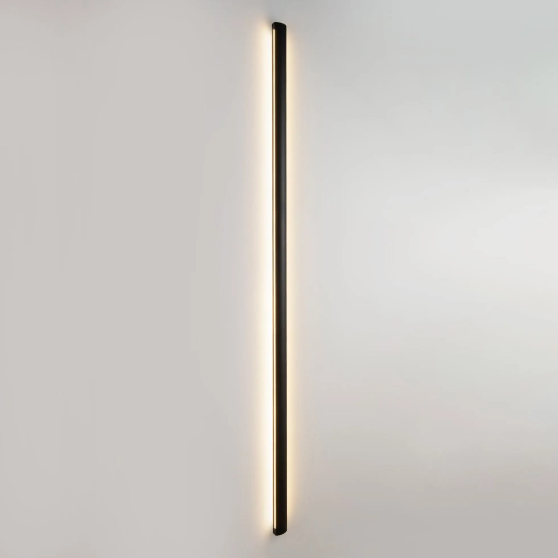Aplique de pared interior/exterior - 36W - 2700K - 1800mm - IP65