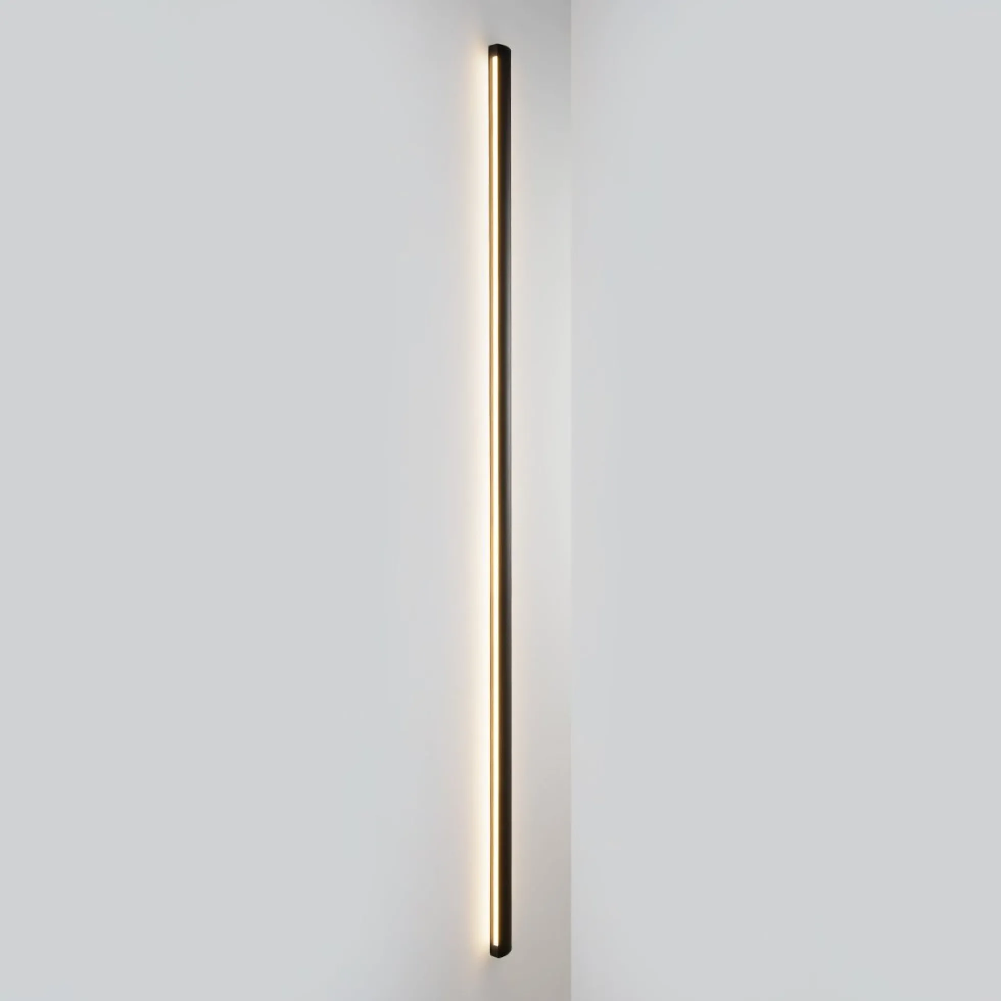 Aplique de pared interior/exterior - 36W - 2700K - 1800mm - IP65