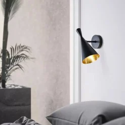 Aplique de pared interior orientable estilo nórdico