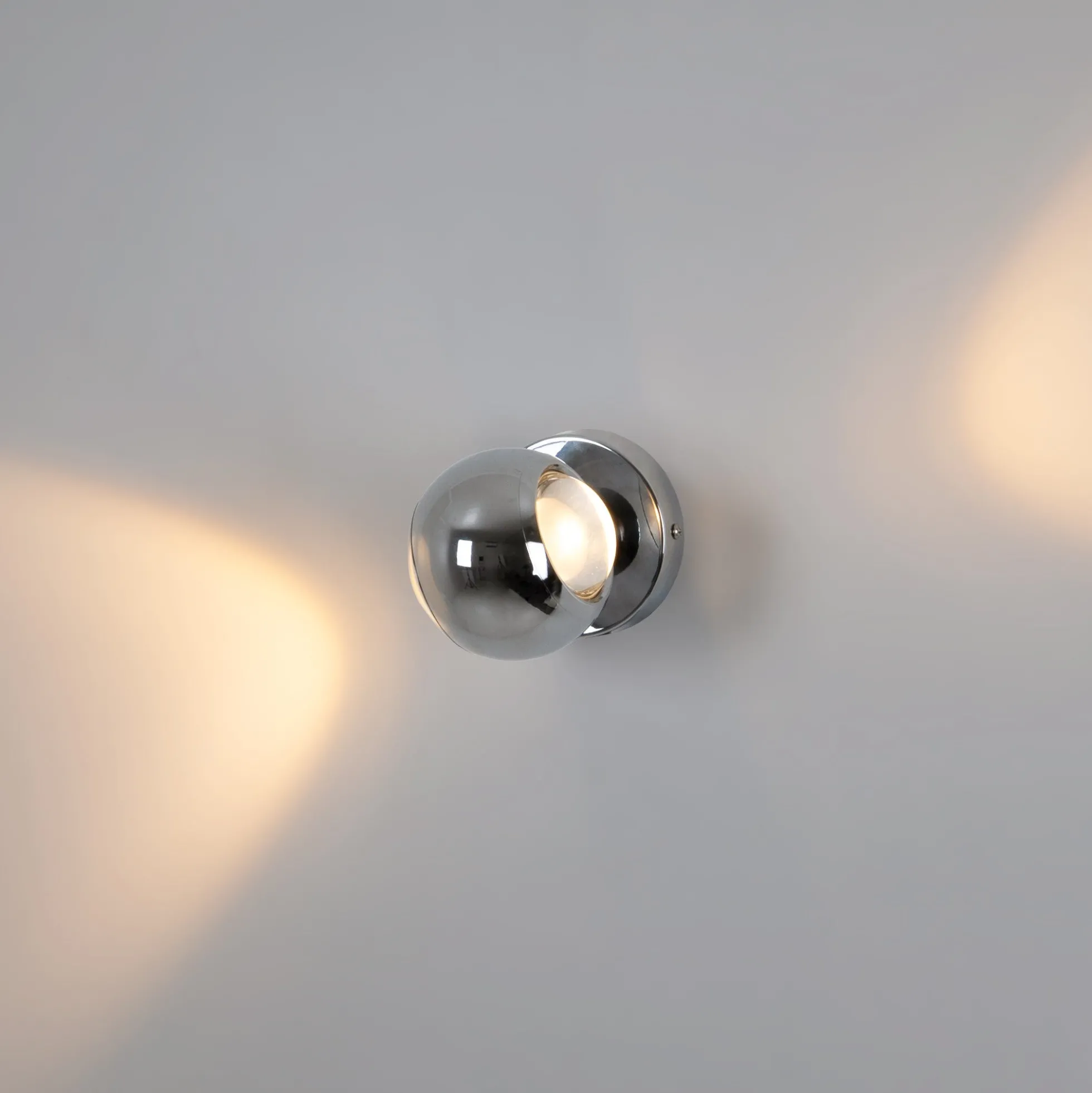 Aplique de pared LED con óptica "BOO" 9W - Cromo - Up & down - 2700K