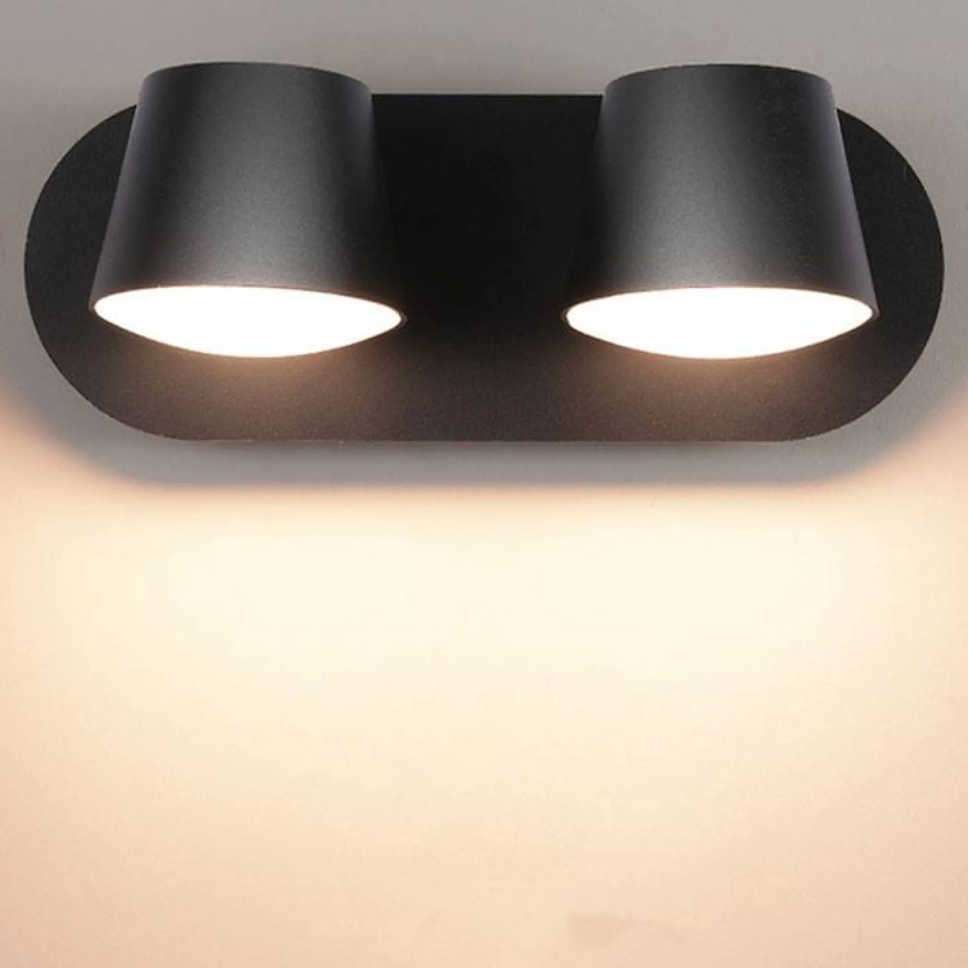 Aplique de pared LED doble "KOP-2" orientable 12W