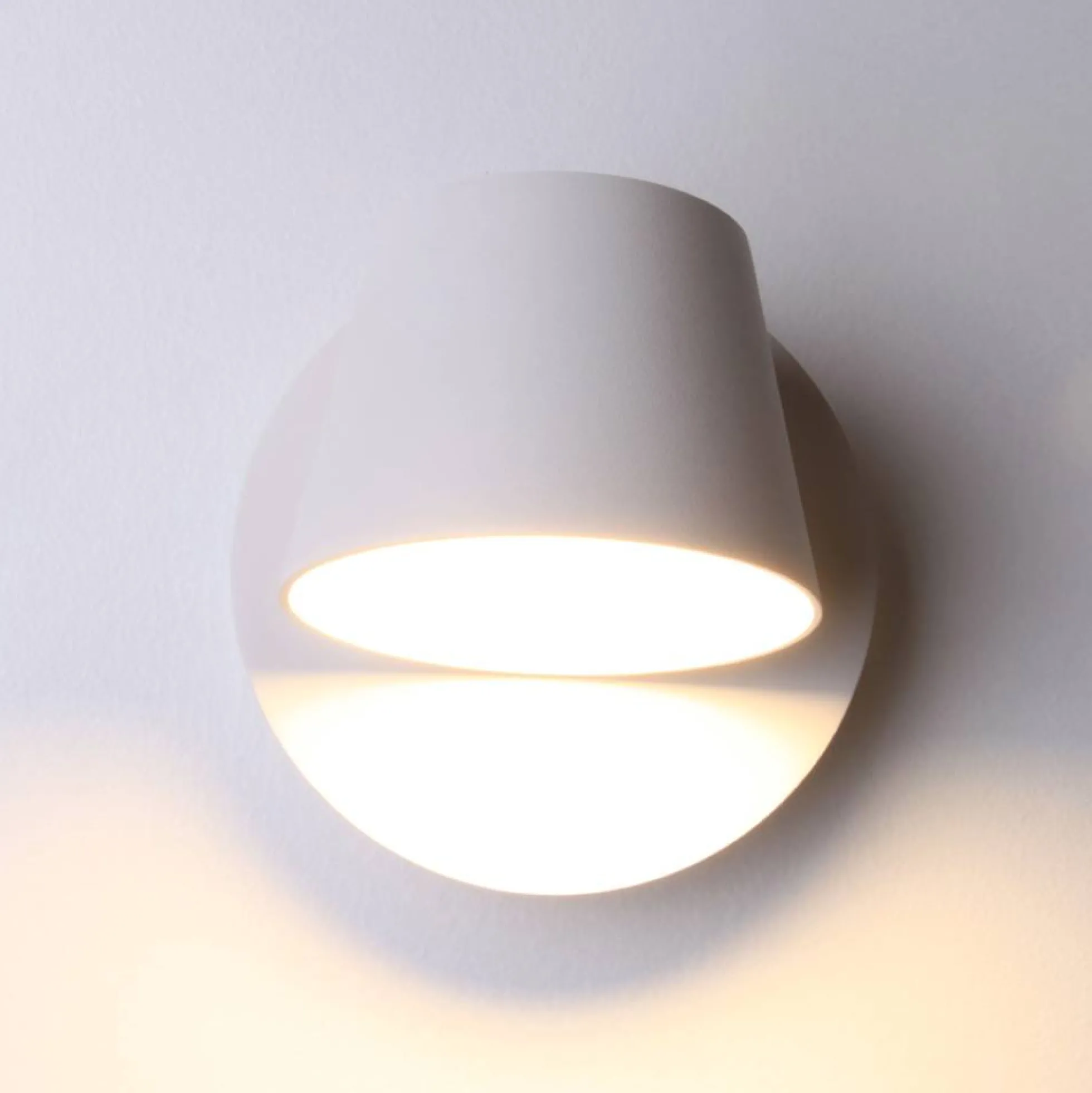 Aplique de pared LED "KOP" orientable 6W