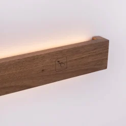 Aplique de pared lineal madera