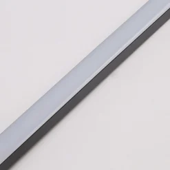 Aplique de pared minimalista lineal