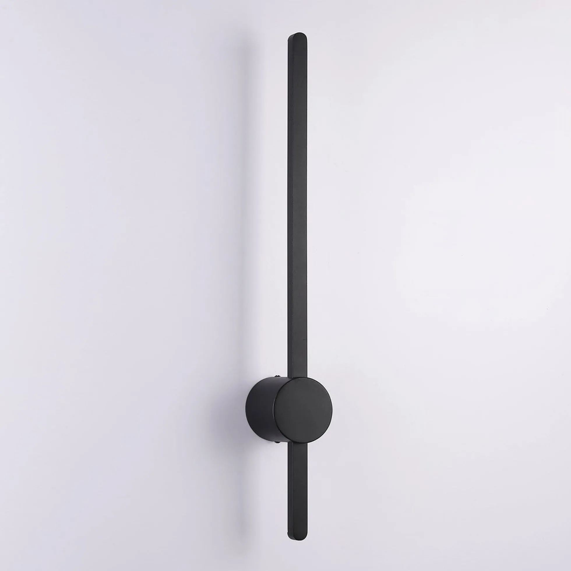 Aplique de pared minimalista lineal "MARKEL" 10W - Blanco Cálido