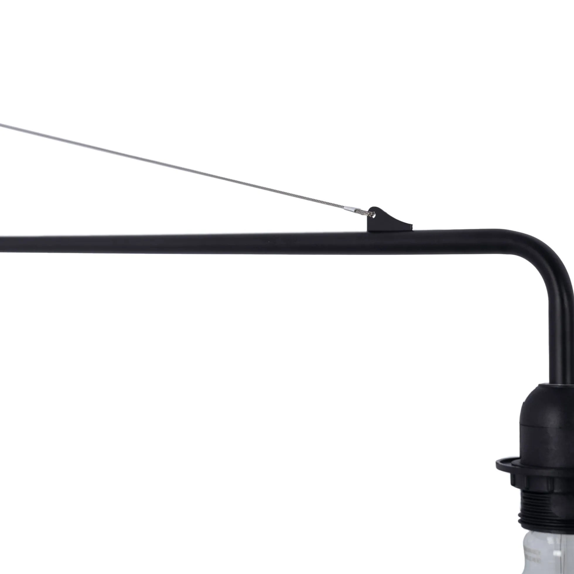 Aplique de pared orientable con cable y enchufe "Pitt"