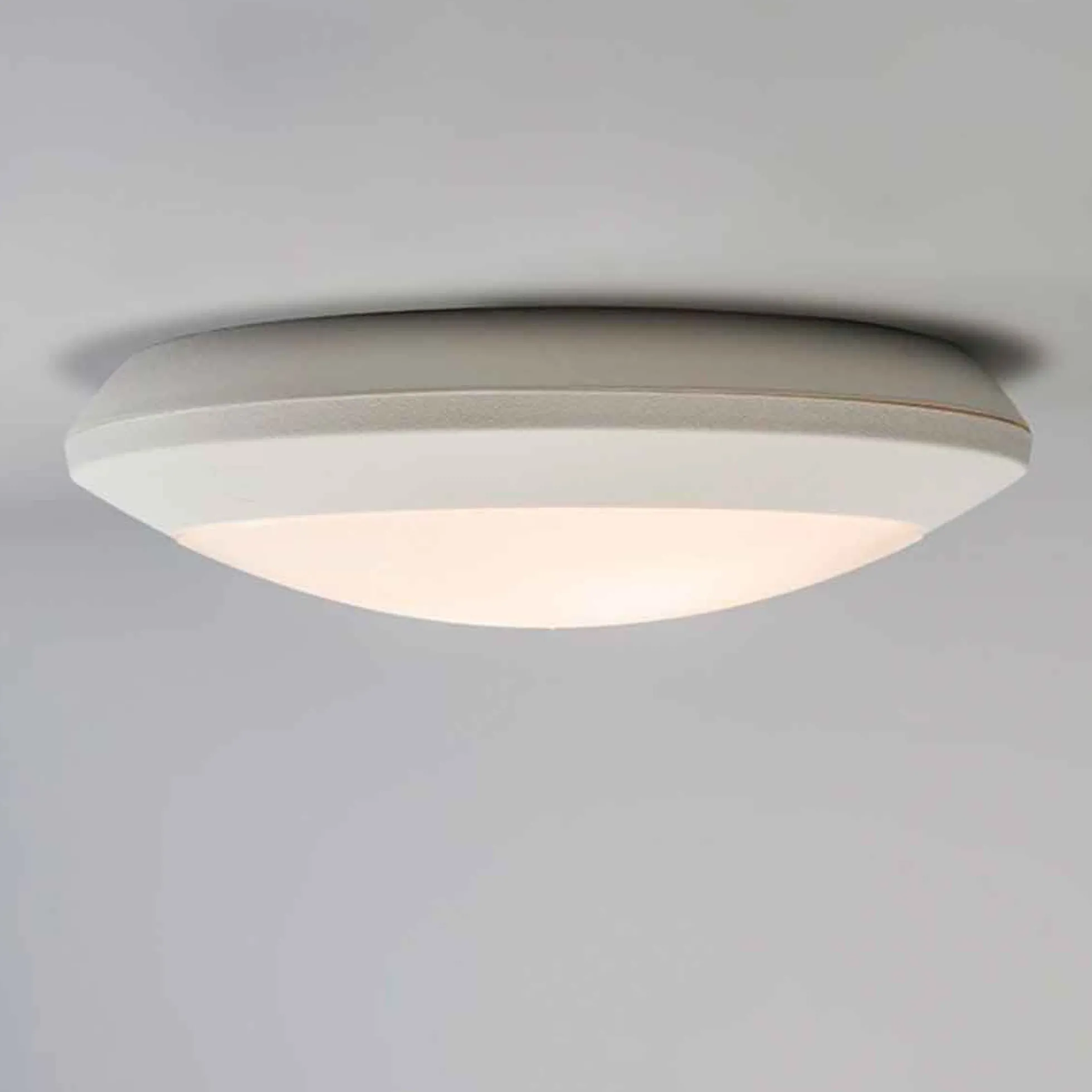 Aplique de pared o techo con sensor FUMAGALLI BERTA E27