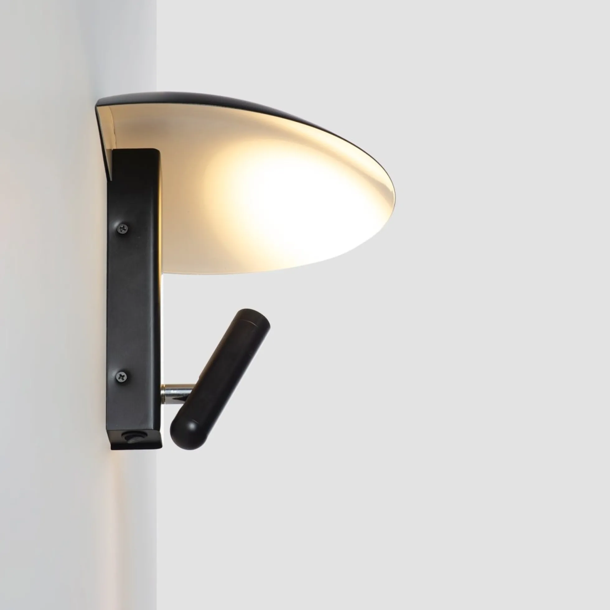 Aplique de pared para lectura "AKARI" - 3W - 2700K
