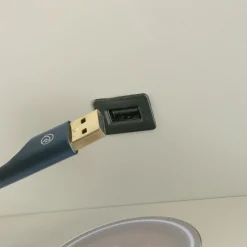 Aplique de pared para lectura con puerto USB