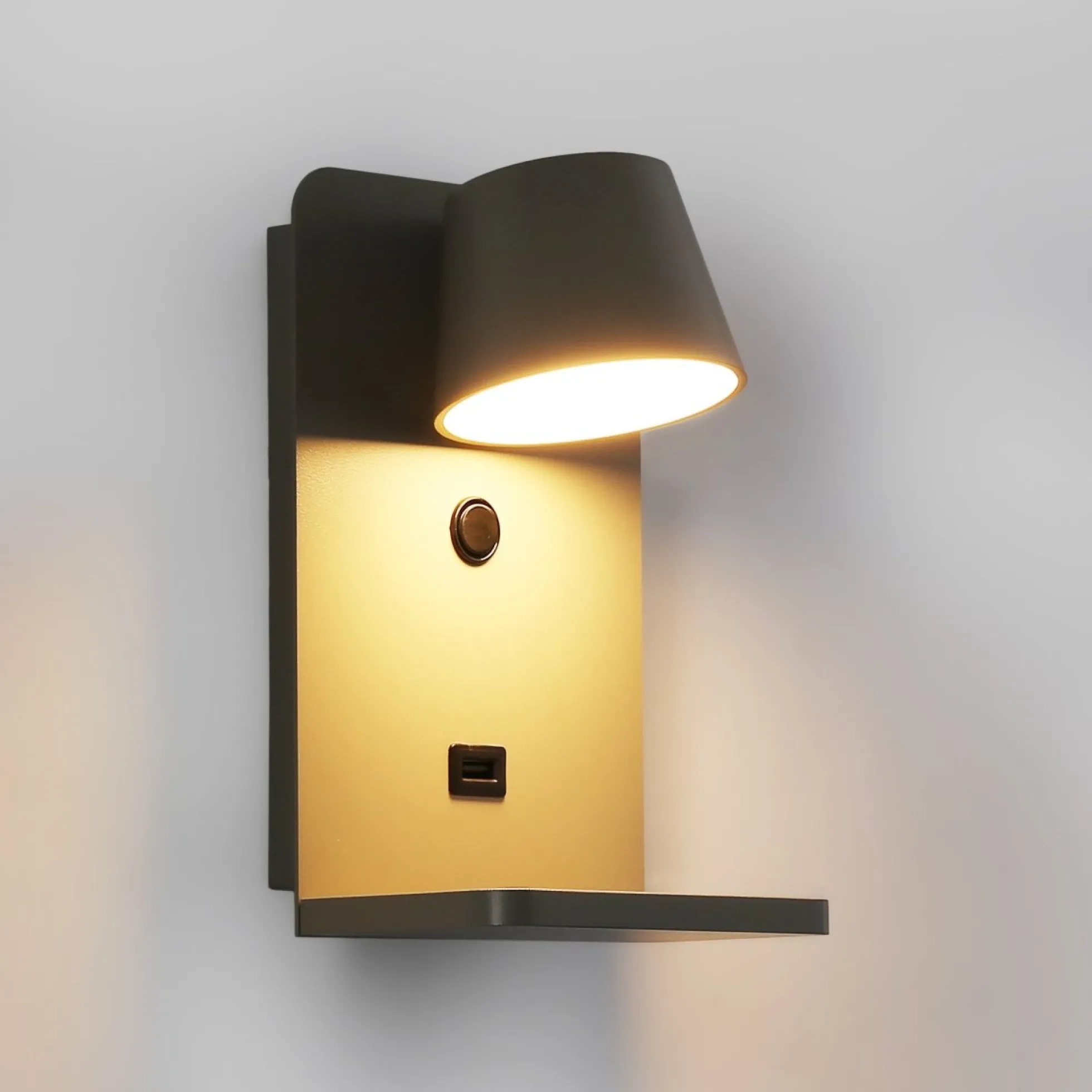 Aplique de pared para lectura con puerto USB "BASKOP W" - 6W - Base carga inalámbrica