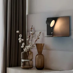 Aplique de pared para lectura con puerto USB