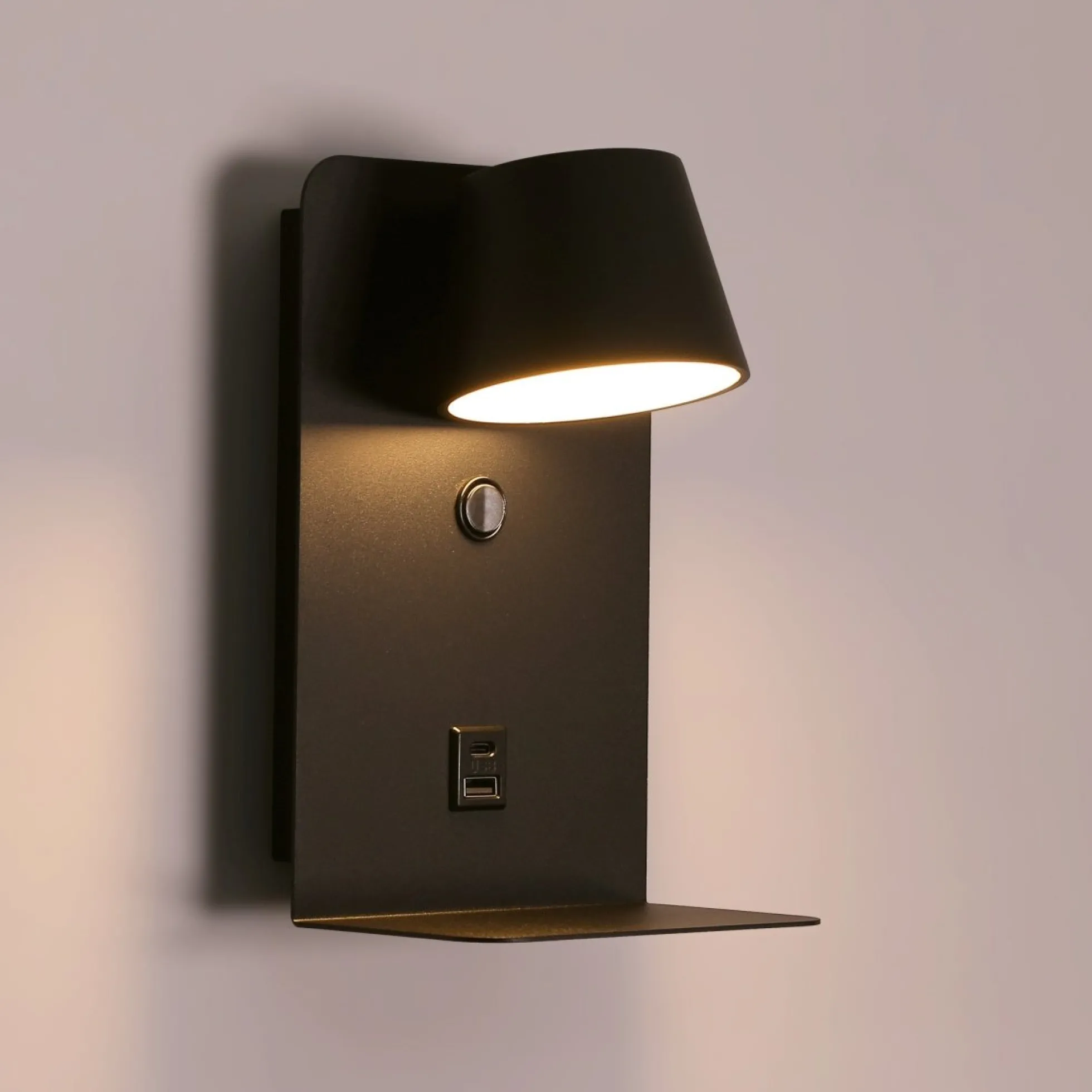 Aplique de pared para lectura "BASKOP" - Puerto USB + USB-C - 6W