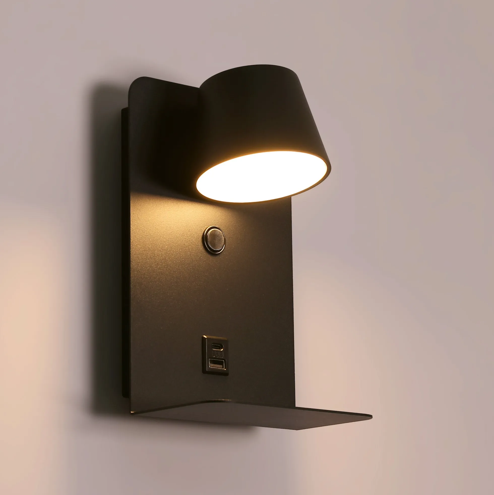 Aplique de pared para lectura "BASKOP" - Puerto USB + USB-C - 6W