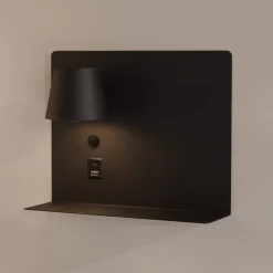 Aplique de pared para lectura con puerto USB y USBC