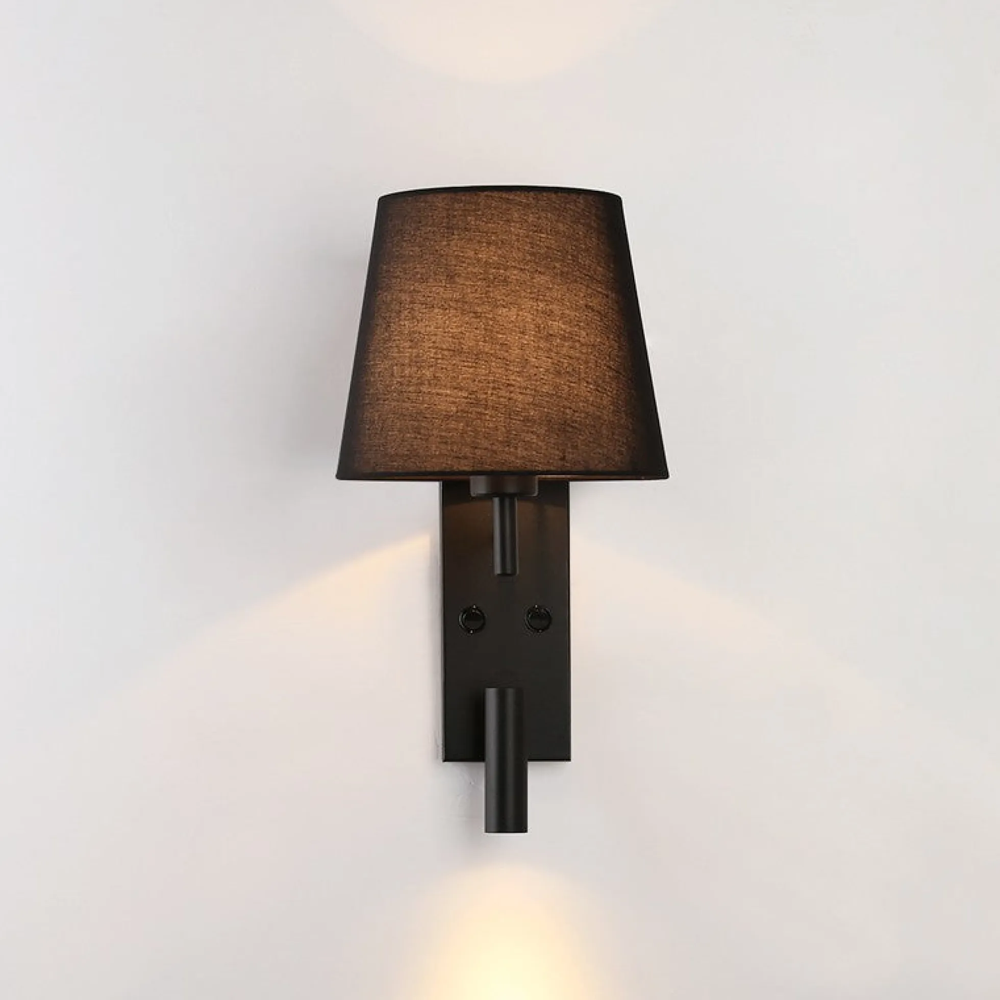 Aplique de pared para lectura con foco LED "NOAH" - 3,4W