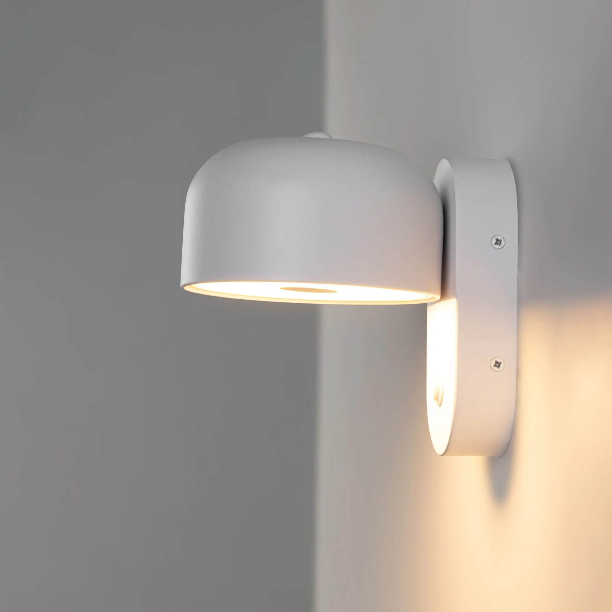 Aplique de pared "TAN" - 9W - 2800K
