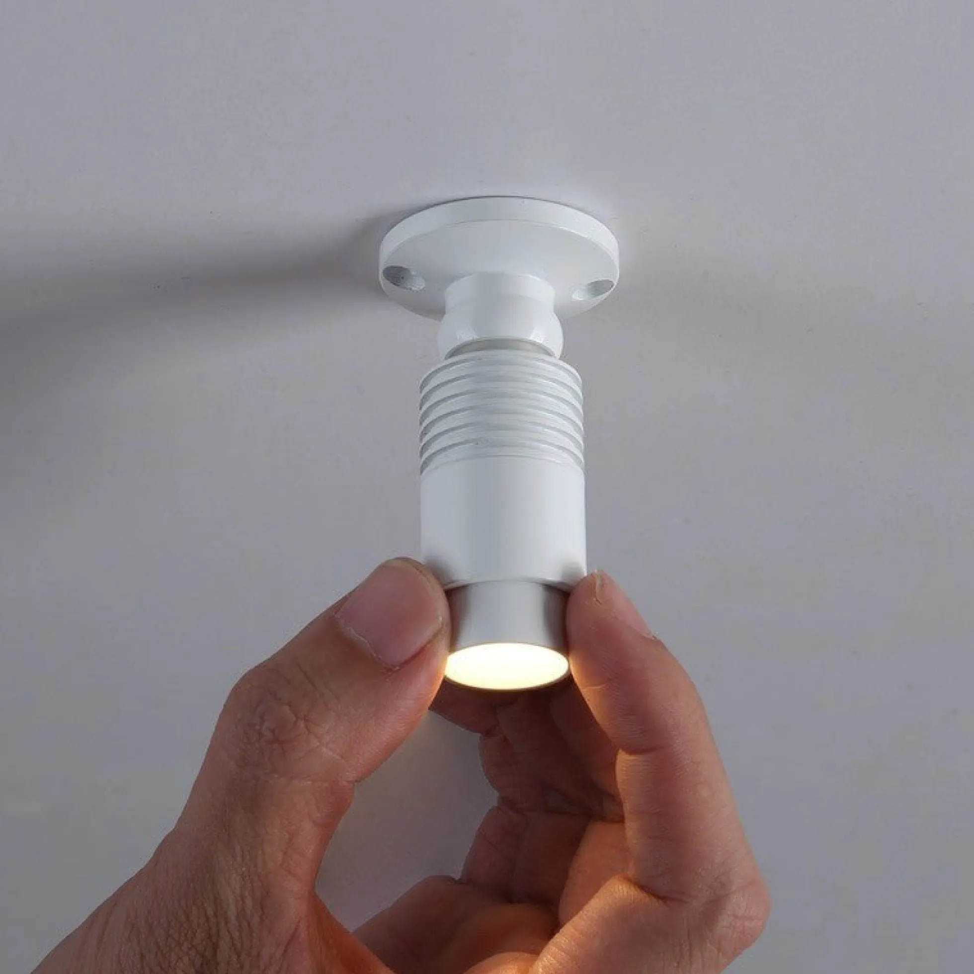 Aplique de techo con zoom - Orientable - 2700K - 3W