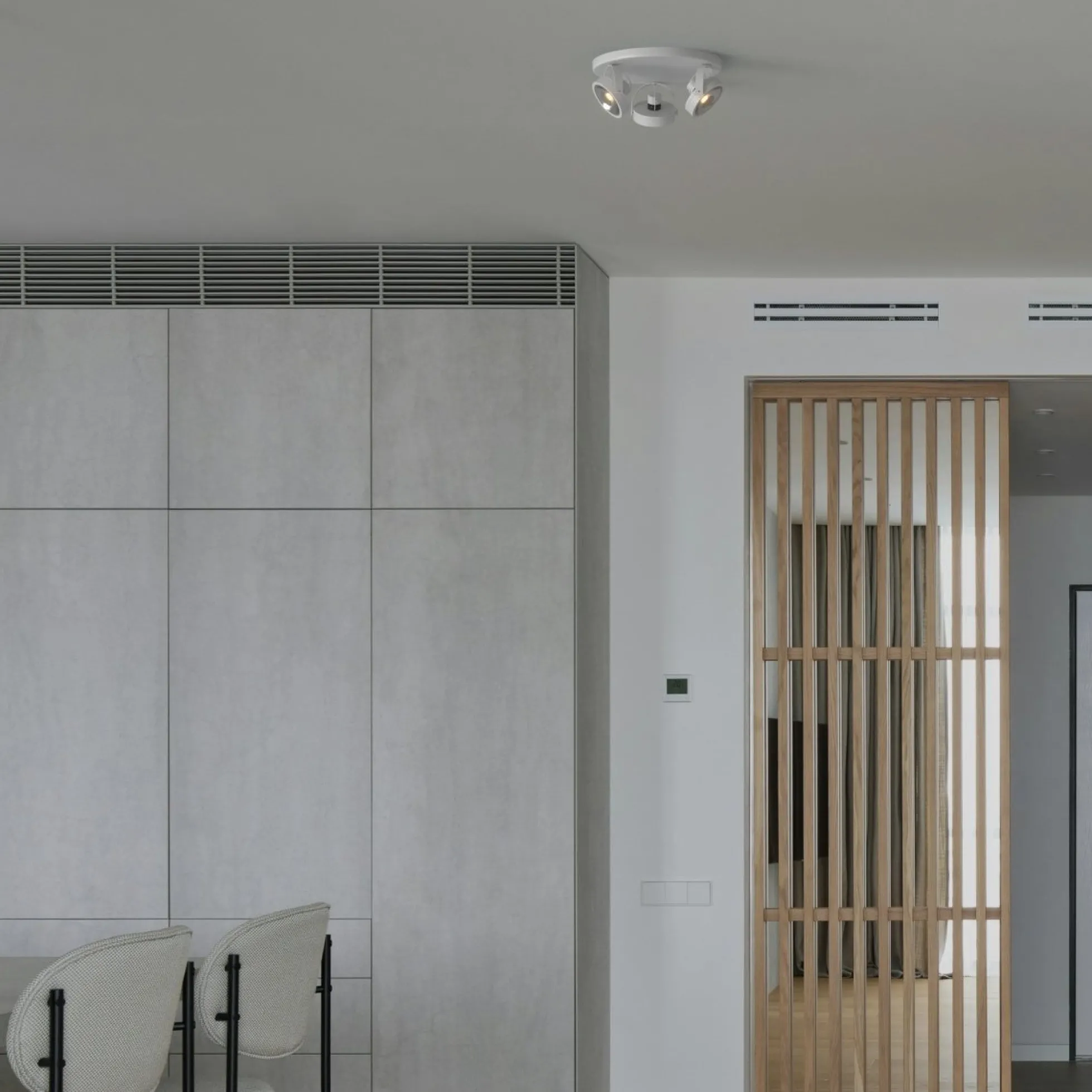 Aplique de techo triple orientable "IRIS 3" + 3 bombillas AR111