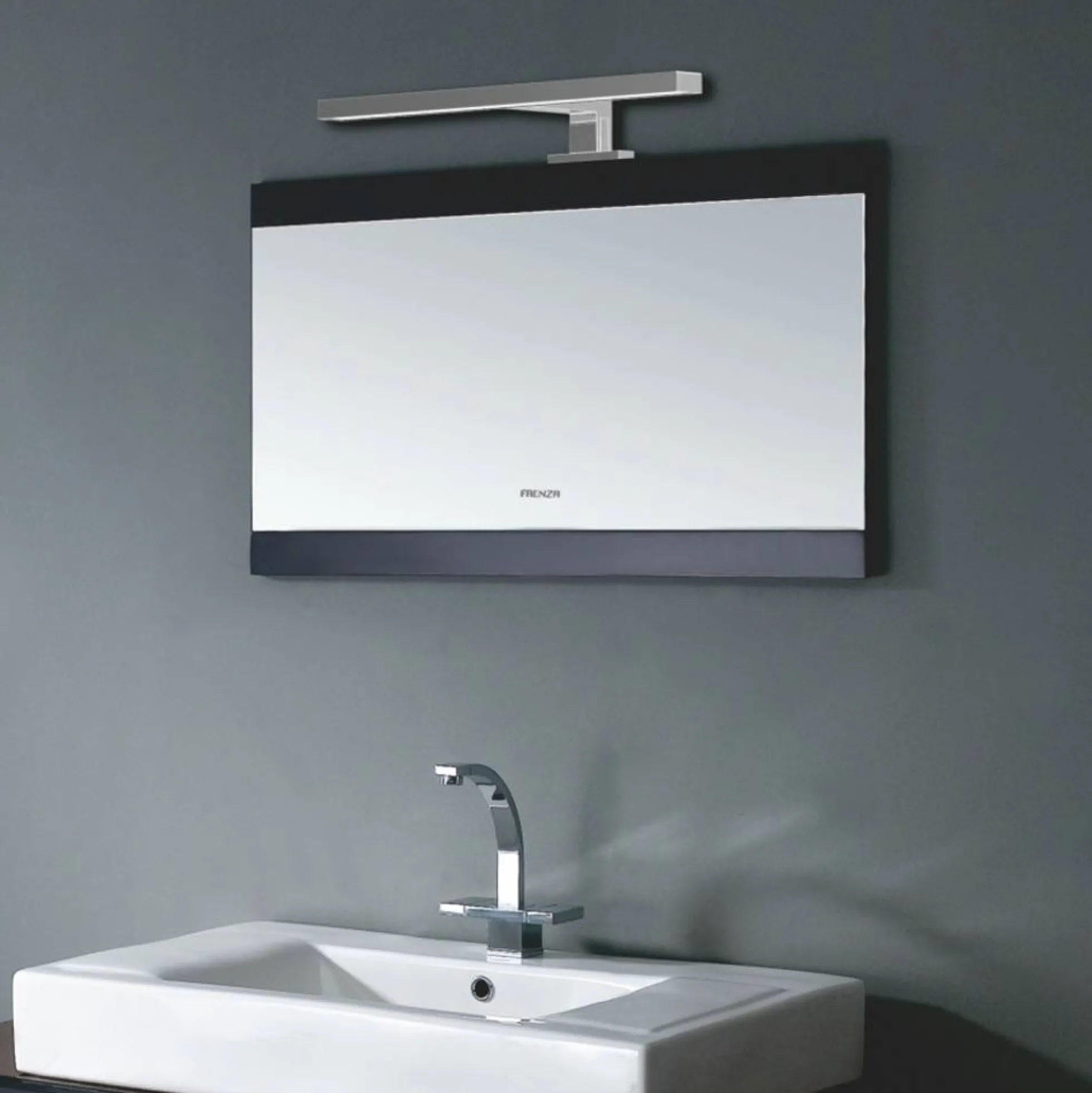 Aplique espejo baño LED 8W - 40cm