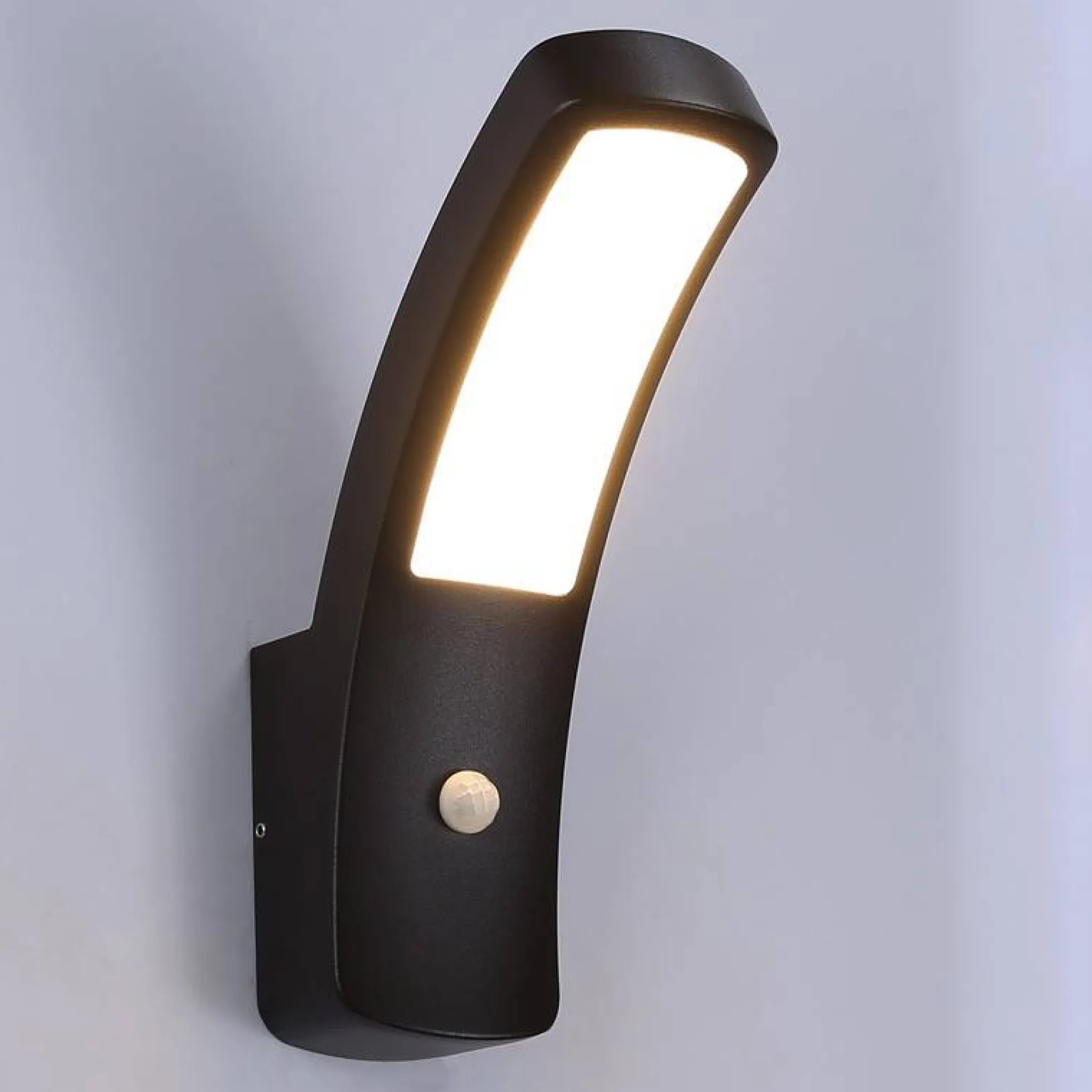Aplique exterior de pared LED con sensor PIR "LUS" 13W IP54
