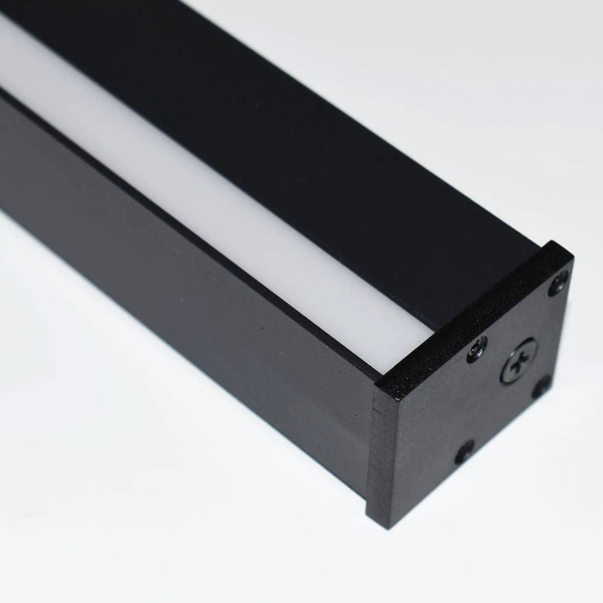 Aplique lineal de pared LED integrado - 33W - 150 cm - IP20