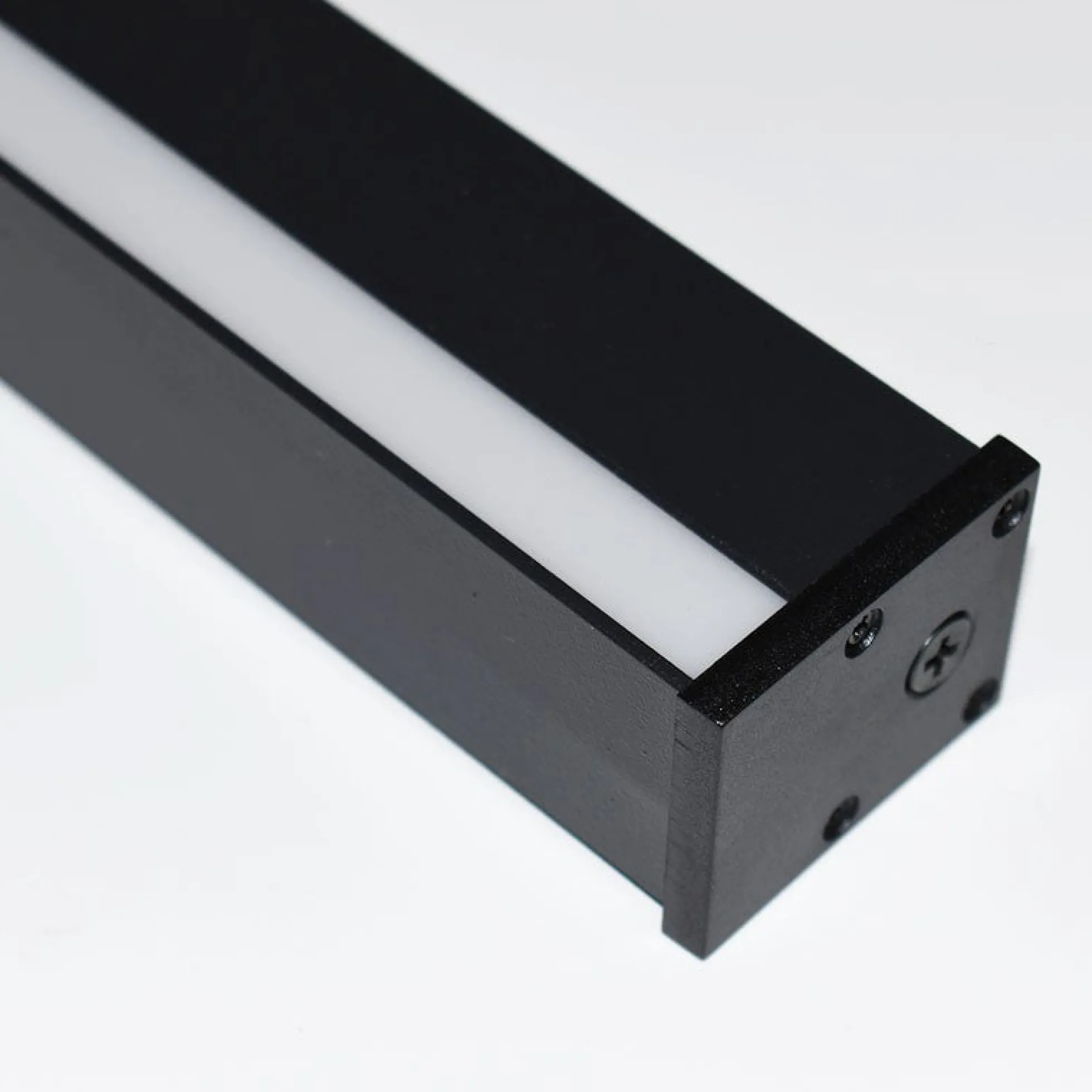 Aplique lineal de pared LED integrado - 13W - 60cm - IP20